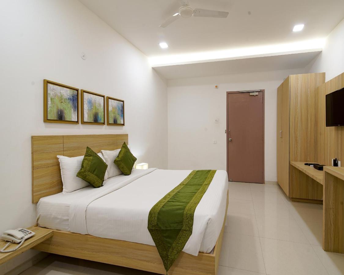 The Perch Hotel Visakhapatnam Zewnętrze zdjęcie